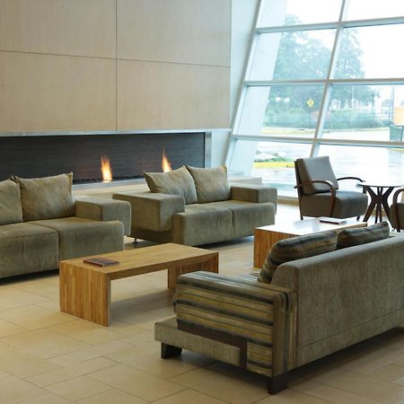 Hotel Dreams Вальдивия Экстерьер фото The lounge at the airport