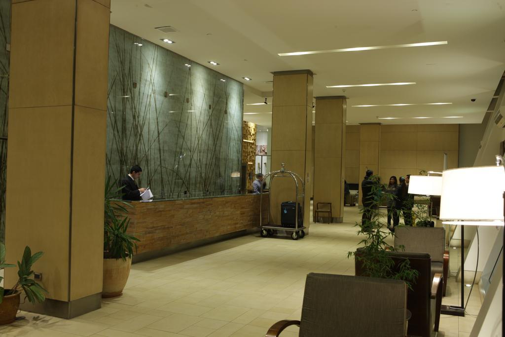 Hotel Dreams Вальдивия Экстерьер фото Lobby